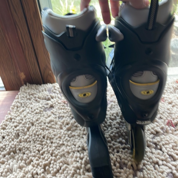 Salomon in-line skates. - Picture 6 of 12